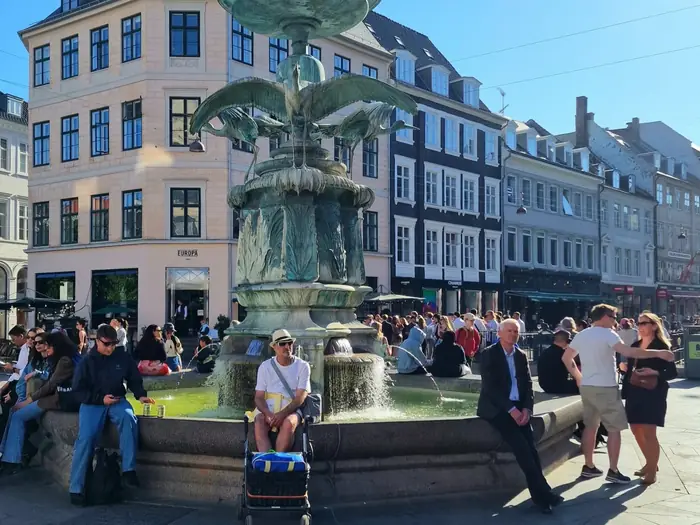 Stroll & shop Strøget